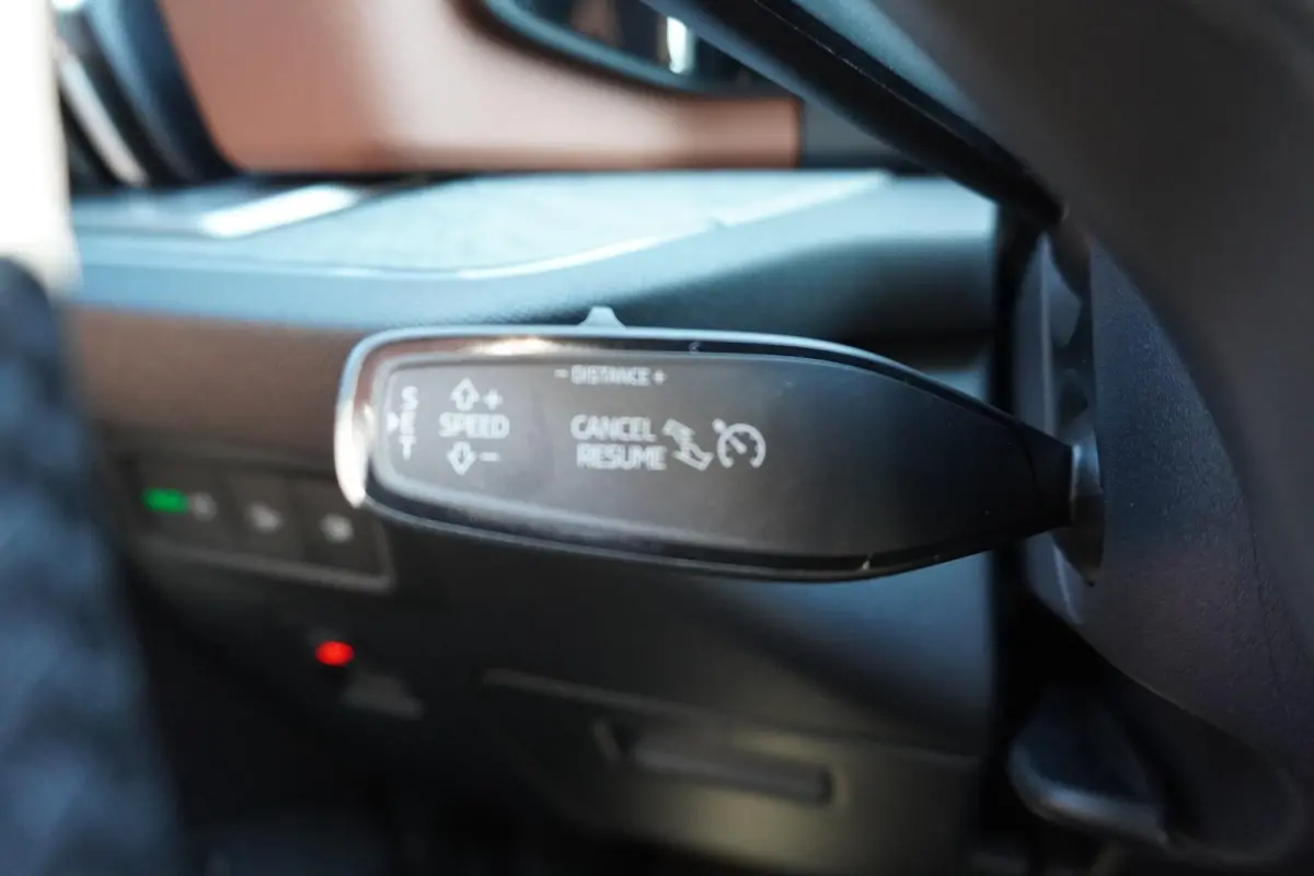 1.5 TSI PHEV 204pk Business Edition Plus | LMV 20'' | Panoramadak