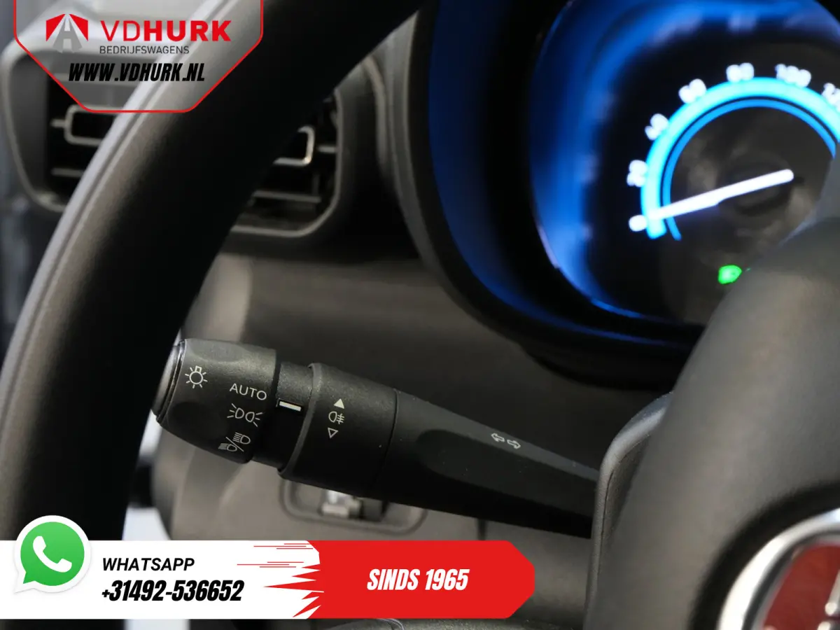 L2 50 kWh 285 WLTP Carplay/ Snellader/ Camera/ Cruise/ 3 Pers./ Airco/ DAB