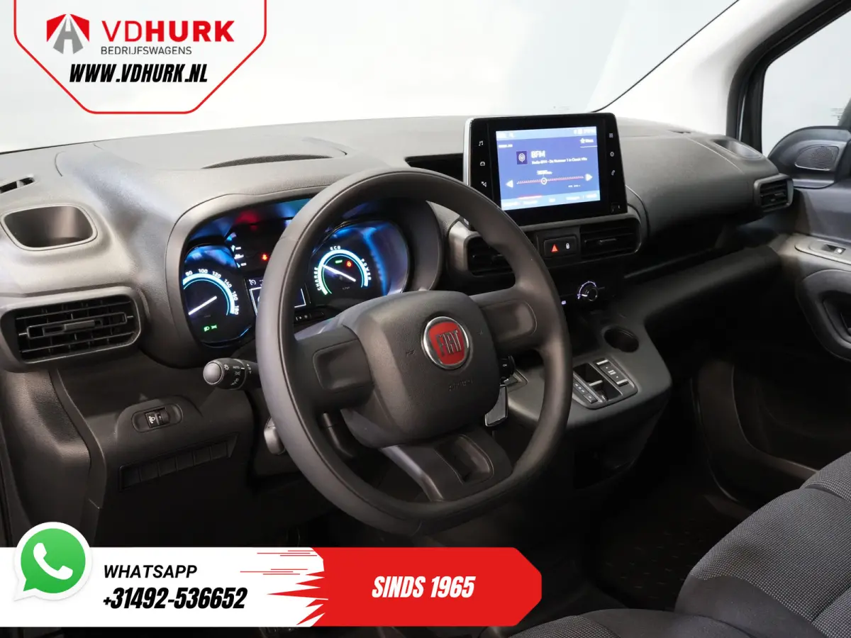 L2 50 kWh 285 WLTP Carplay/ Snellader/ Camera/ Cruise/ 3 Pers./ Airco/ DAB
