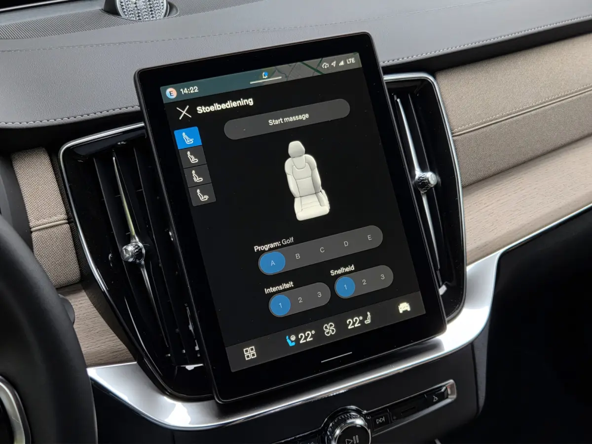 2.0 T8 Plug-in hybrid AWD Ultra Bright Exec. Ed. | Bowers & Wilkins audiosysteem | Elektrisch glazen panorama-dak | Massagefunctie voorstoelen | Lichtmetalen velgen 7-spaaks 22" | Extra geti