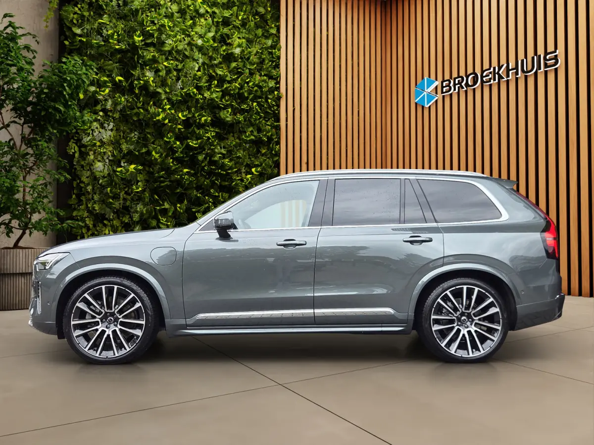 2.0 T8 Plug-in hybrid AWD Ultra Bright Exec. Ed. | Bowers & Wilkins audiosysteem | Elektrisch glazen panorama-dak | Massagefunctie voorstoelen | Lichtmetalen velgen 7-spaaks 22" | Extra geti