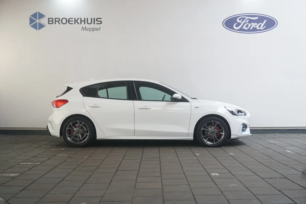 1.0 EcoBoost ST Line Business