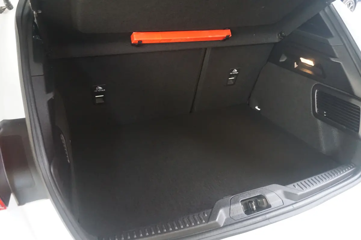 1.0 EcoBoost ST Line Business