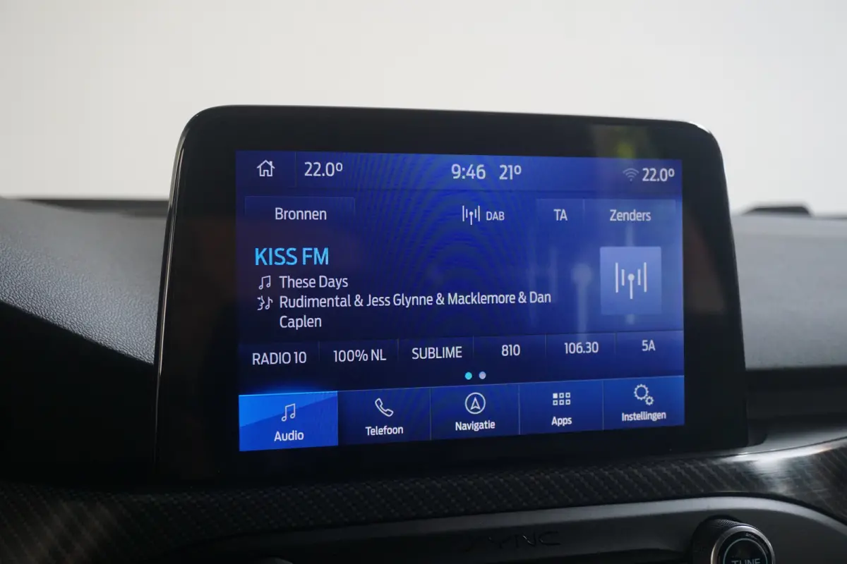 1.0 EcoBoost ST Line Business