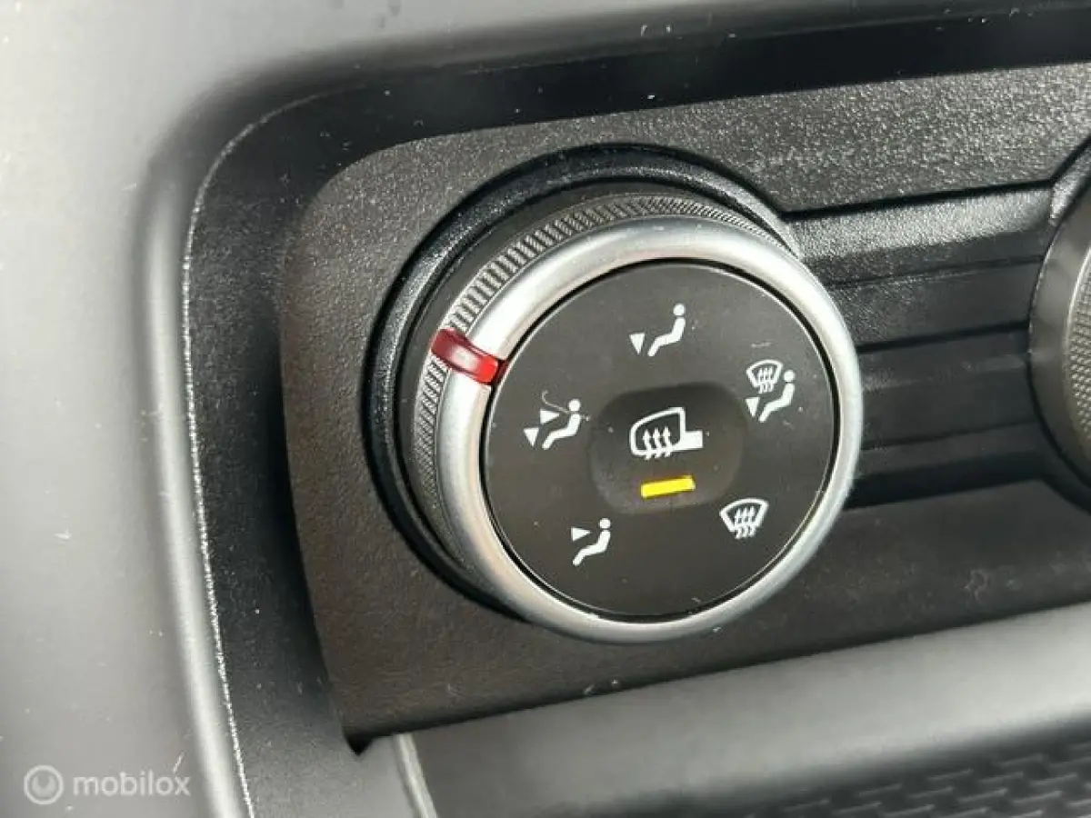bestel 108 CDI NAVI/VELGEN/CAMERA/CARPLAY