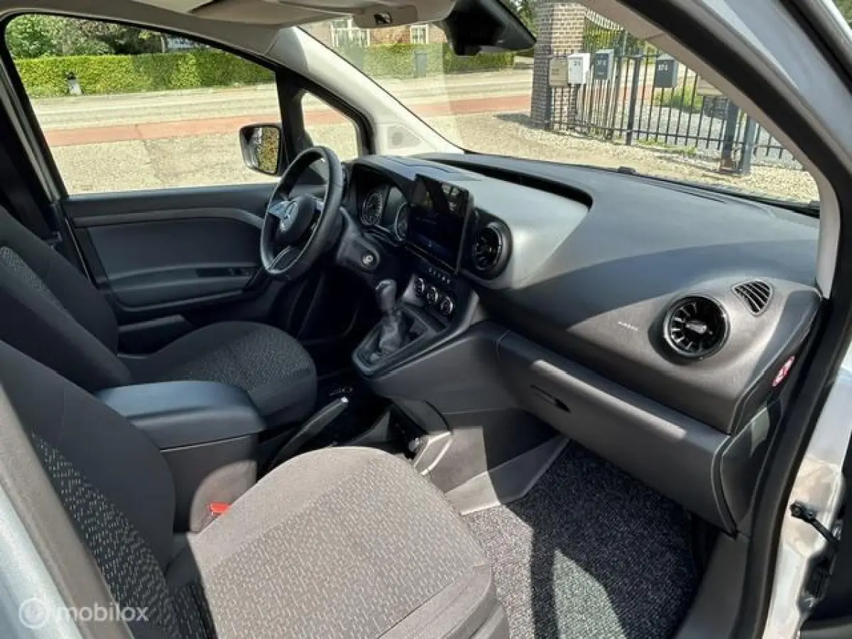 bestel 108 CDI NAVI/VELGEN/CAMERA/CARPLAY