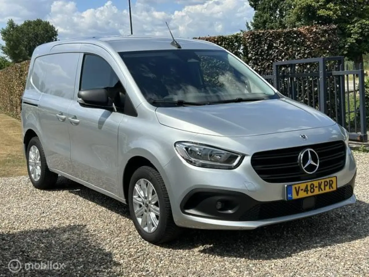 bestel 108 CDI NAVI/VELGEN/CAMERA/CARPLAY