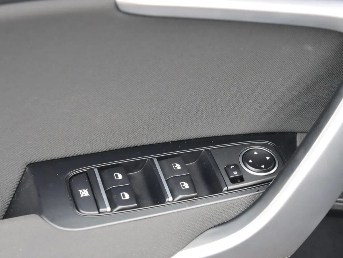 cee'd 1.0 T-GDi DynamicLine | Fabrieksgarantie t/m 2032