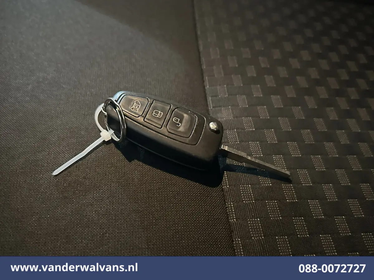 2.0 TDCI 161pk Bakwagen XL Lengte 523cm!! 22m3 KUUB Laadklep Euro6 Airco | Cruisecontrol | Verwarmde Voorruit Bijrijdersbank, 910kg laadvermogen