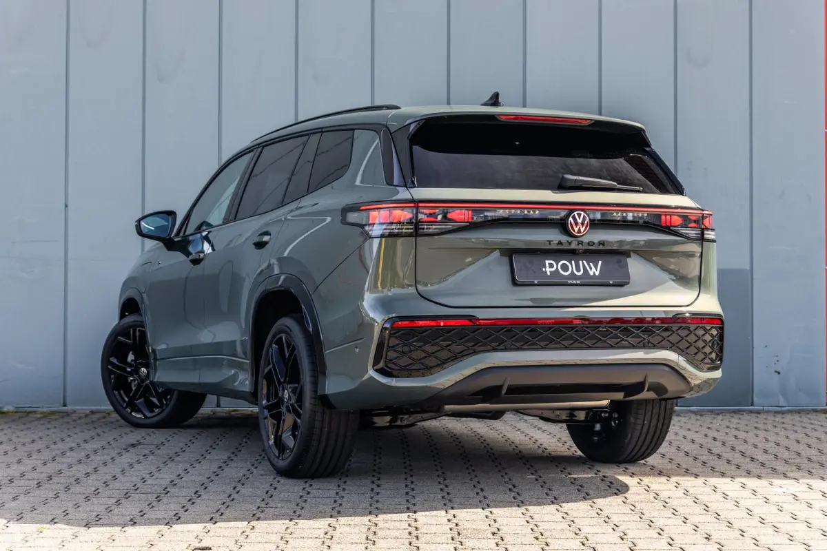 1.5 eHybrid 204pk R-Line Edition | Black Style | Panoramadak