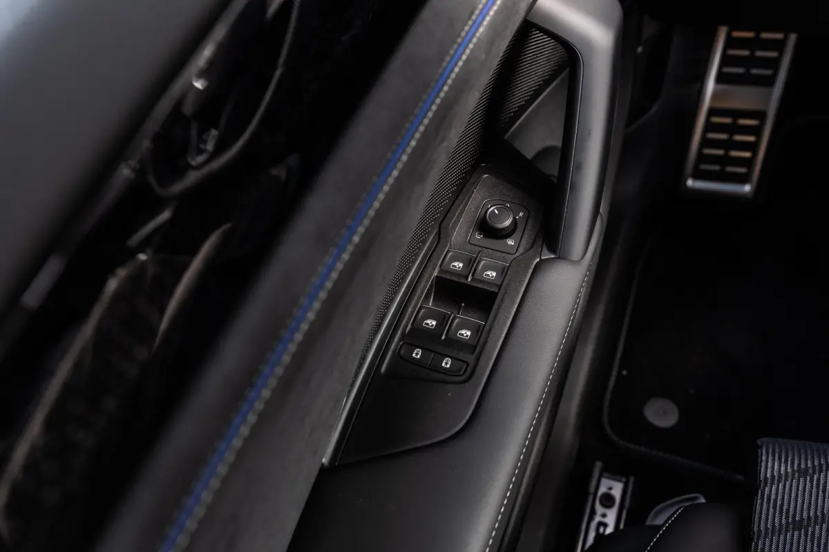 1.5 eHybrid 204pk R-Line Edition | Black Style | Panoramadak