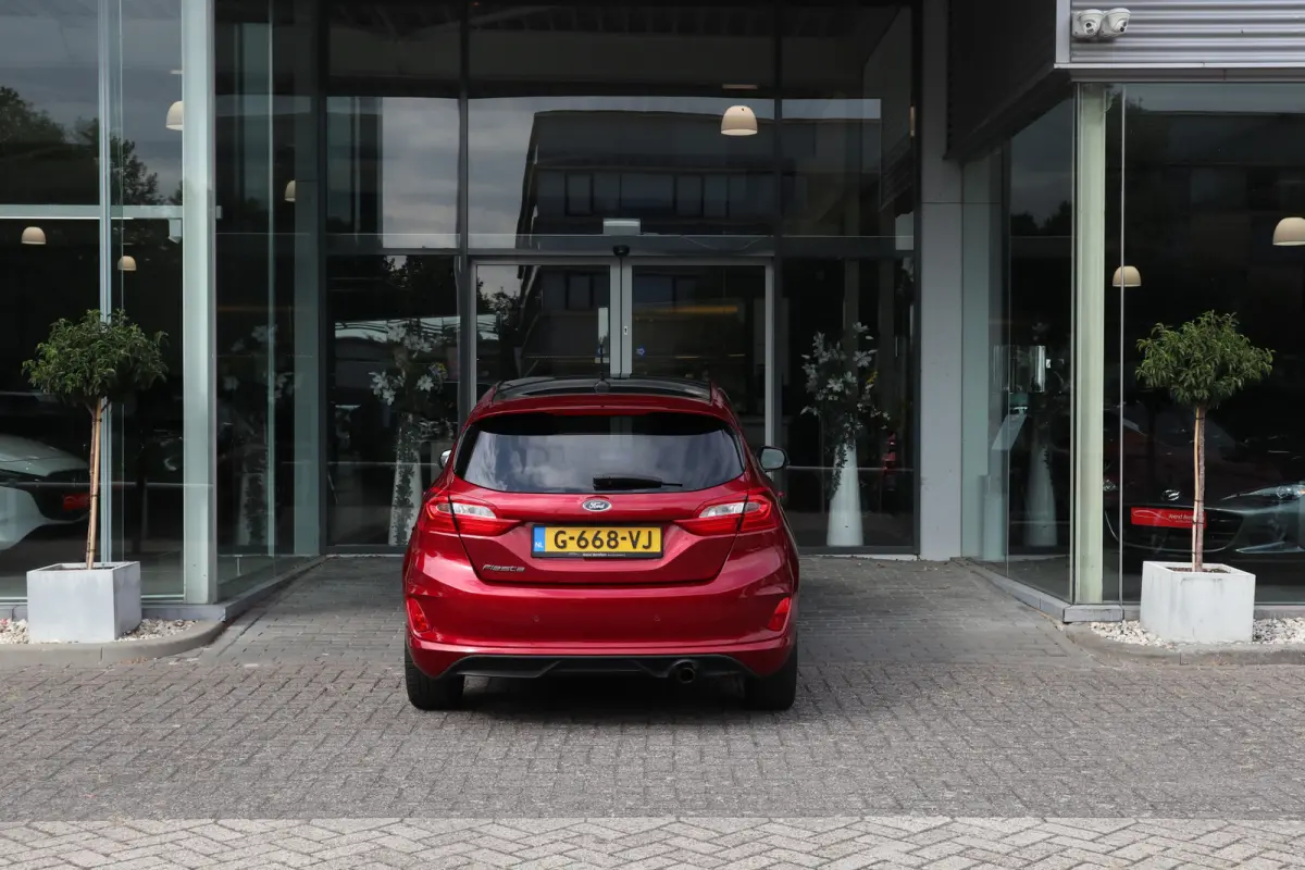 1.0 EcoBoost ST-Line Clima / Pano / Stoel-Stuur verw / Cruise / Navi / LM-Velgen / Audio