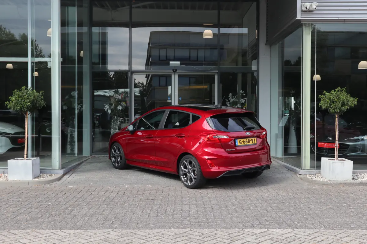 1.0 EcoBoost ST-Line Clima / Pano / Stoel-Stuur verw / Cruise / Navi / LM-Velgen / Audio