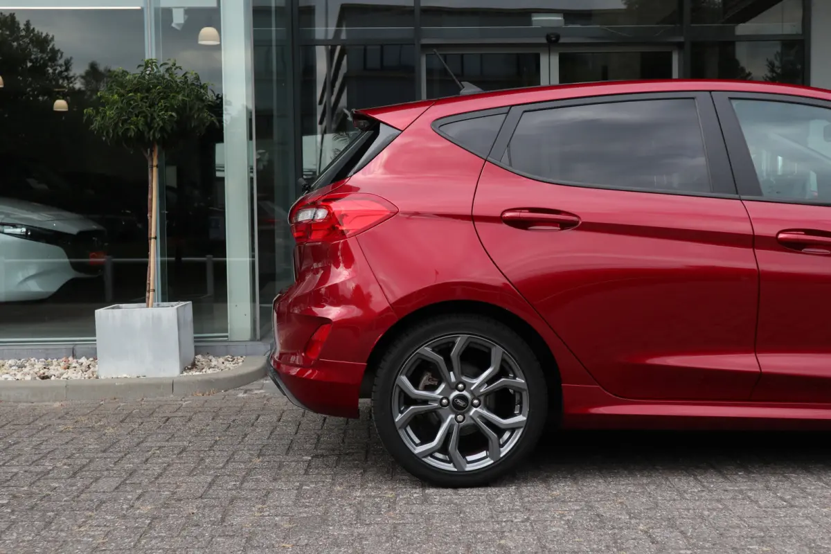 1.0 EcoBoost ST-Line Clima / Pano / Stoel-Stuur verw / Cruise / Navi / LM-Velgen / Audio