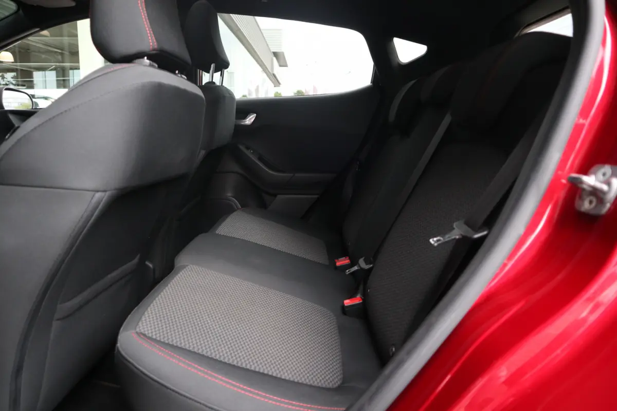 1.0 EcoBoost ST-Line Clima / Pano / Stoel-Stuur verw / Cruise / Navi / LM-Velgen / Audio