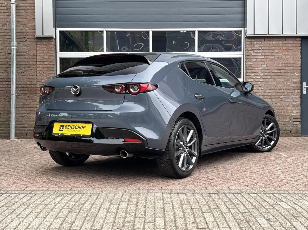 2.0 e-SkyActiv-G M Hybrid 122 Luxury Leer Bose Navi Carplay 360 Camera 18 inch LED ACC
