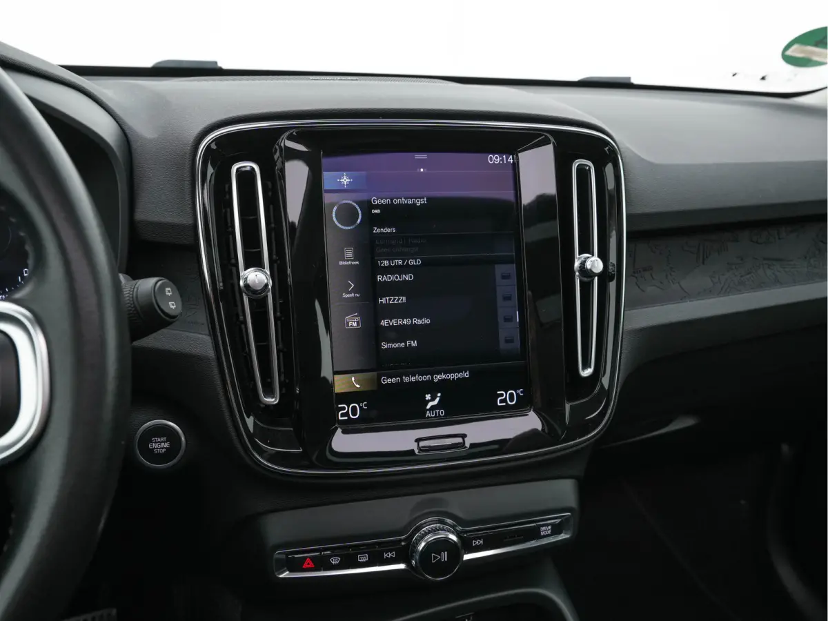 1.5 T4 R-Design Expression {SoH-83%} (Plug-in) (INCL-BTW)  Aut. *PANO | DIGI-COCKPIT | HARMAN/KARDON | BLINDSPOT | KEYLESS | DAB | SPORTSEATS | FULL-LED | NAVI-FULLMAP | CAMERA | ECC | TOWBA