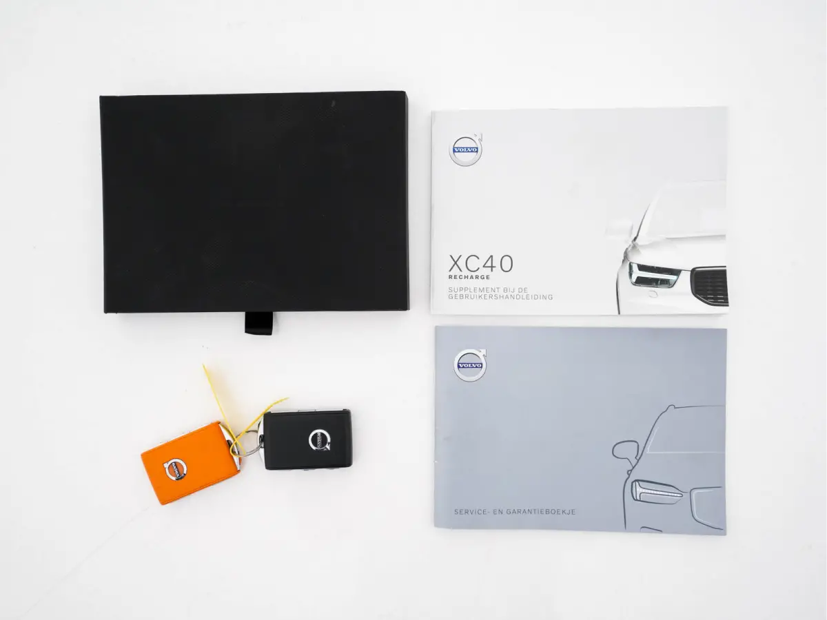 1.5 T4 R-Design Expression {SoH-83%} (Plug-in) (INCL-BTW)  Aut. *PANO | DIGI-COCKPIT | HARMAN/KARDON | BLINDSPOT | KEYLESS | DAB | SPORTSEATS | FULL-LED | NAVI-FULLMAP | CAMERA | ECC | TOWBA