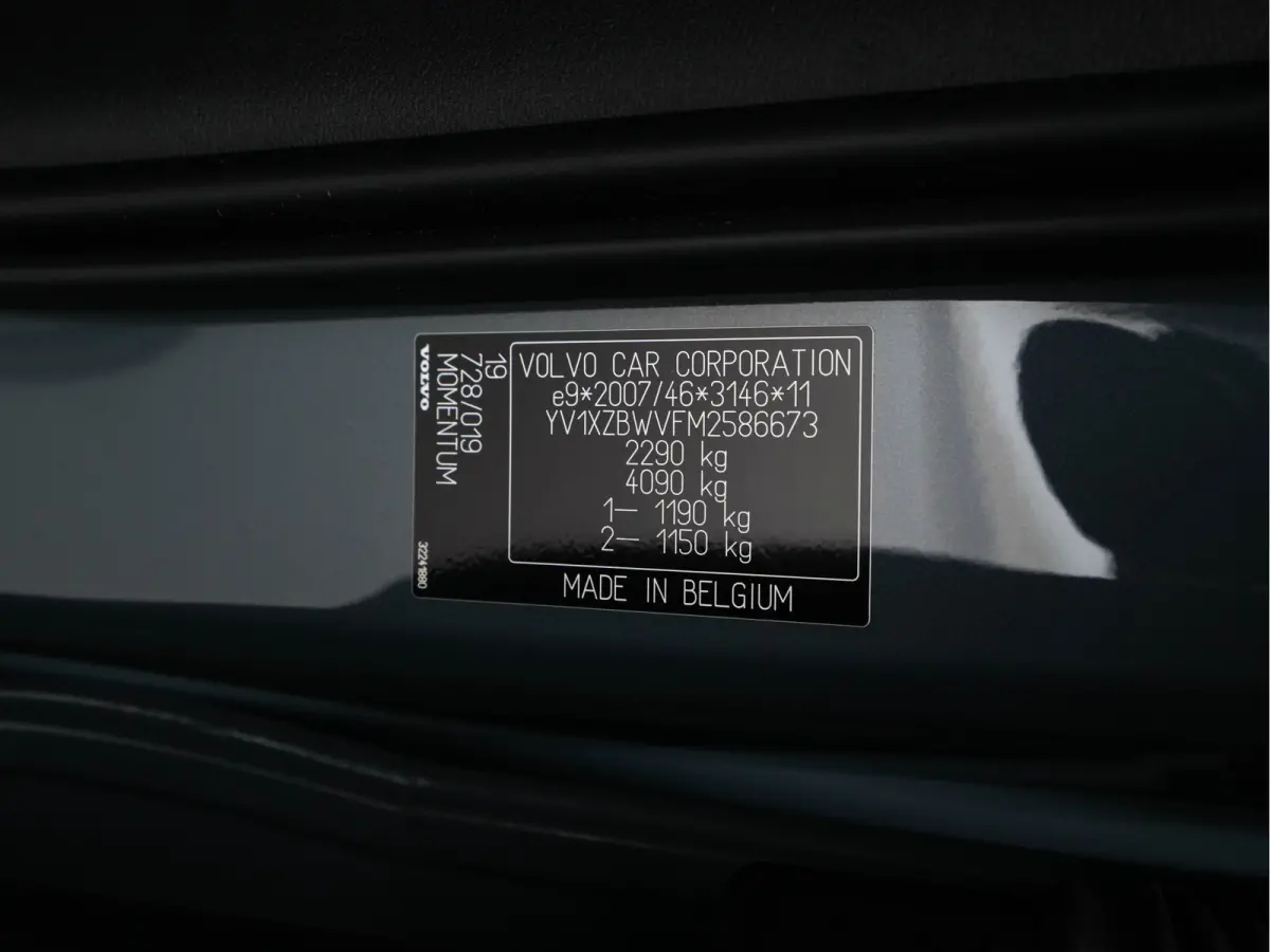 1.5 T4 R-Design Expression {SoH-83%} (Plug-in) (INCL-BTW)  Aut. *PANO | DIGI-COCKPIT | HARMAN/KARDON | BLINDSPOT | KEYLESS | DAB | SPORTSEATS | FULL-LED | NAVI-FULLMAP | CAMERA | ECC | TOWBA