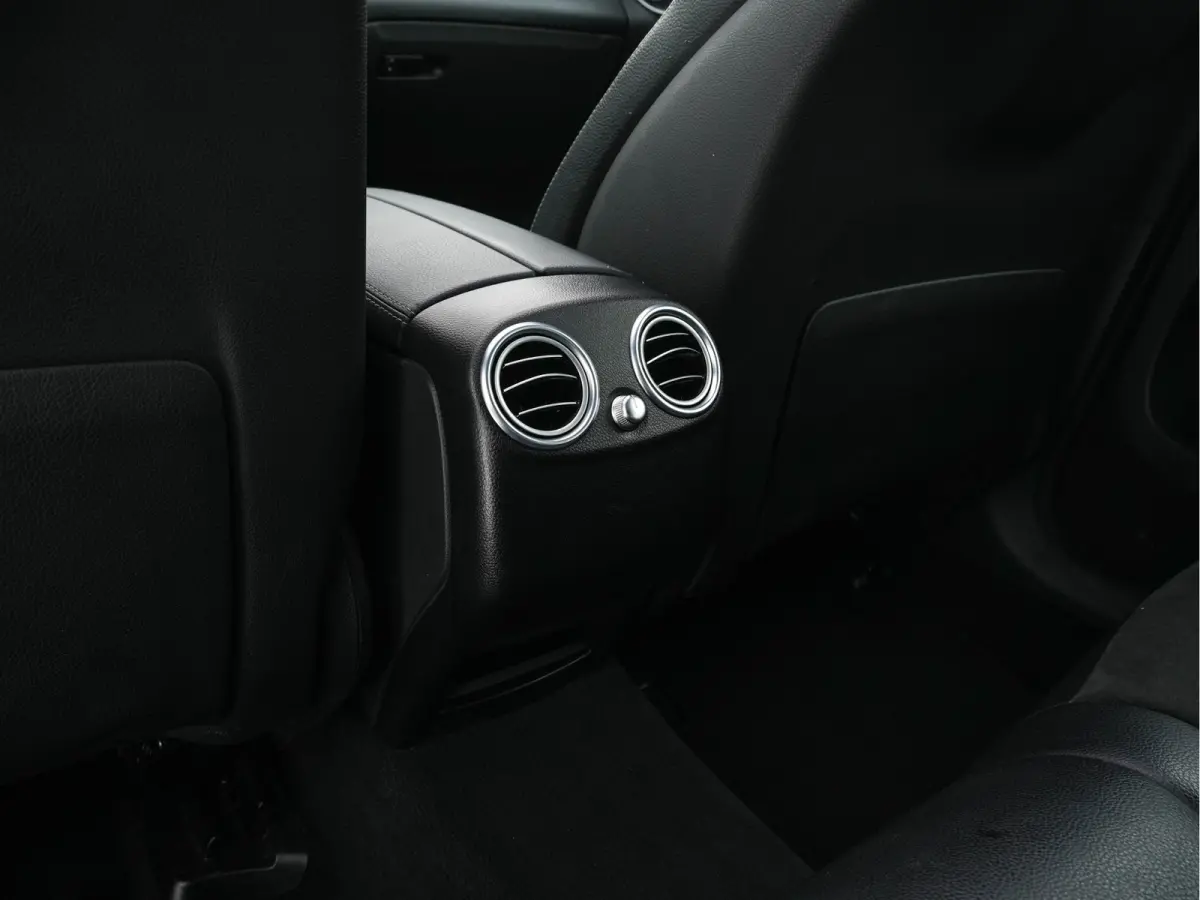 350e 4MATIC Ambition (Plug-In) Aut. *PANO | LEATHER-MICROFIBRE | FULL-LED | NAVI-FULLMAP | CAMERA | BLINDSPOT | HEATED-SPORTSEATS | SHIFTPADDLES | ECC | PDC | CRUISE | 19''ALU*