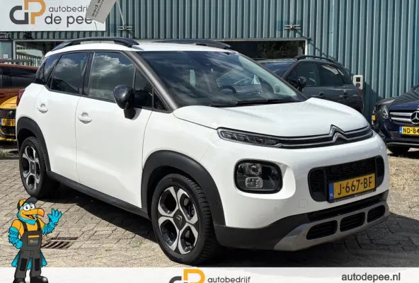 1.2 PureTech S&S Shine GARANTIE/CRUISE/CLIMA/CARPLAY/PARKEERSENS. V+A/CAMERA/KEYLESS/LICHTMETAAL rijklaarprijs!