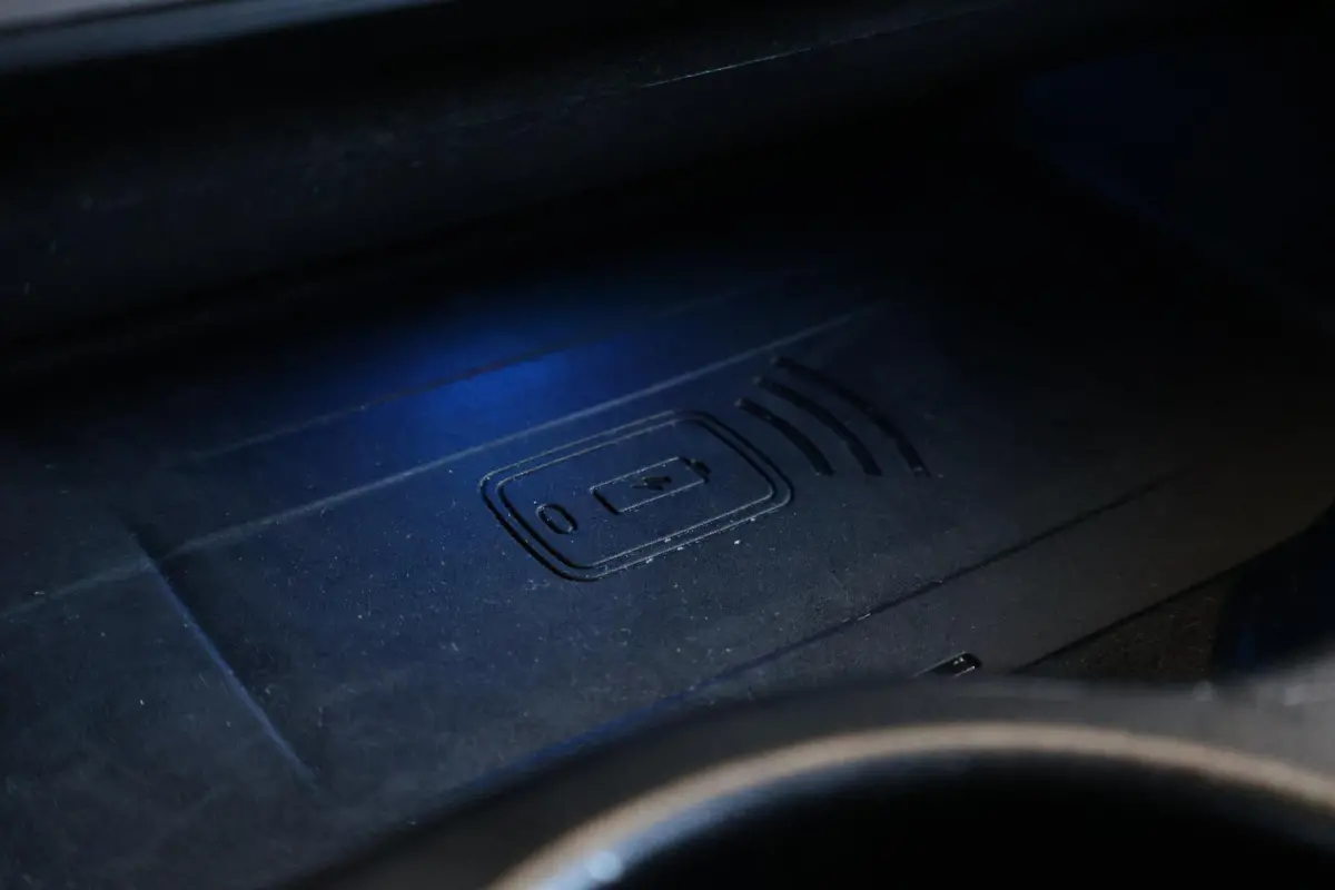 530e Business Edition Plus | SoH 92% | M-Sport Pakket | Trekhaak | Harman Kardon | Stuur & Stoelverwarming | Head-Up | Sportstoelen | Laserlight | Active Cruise |