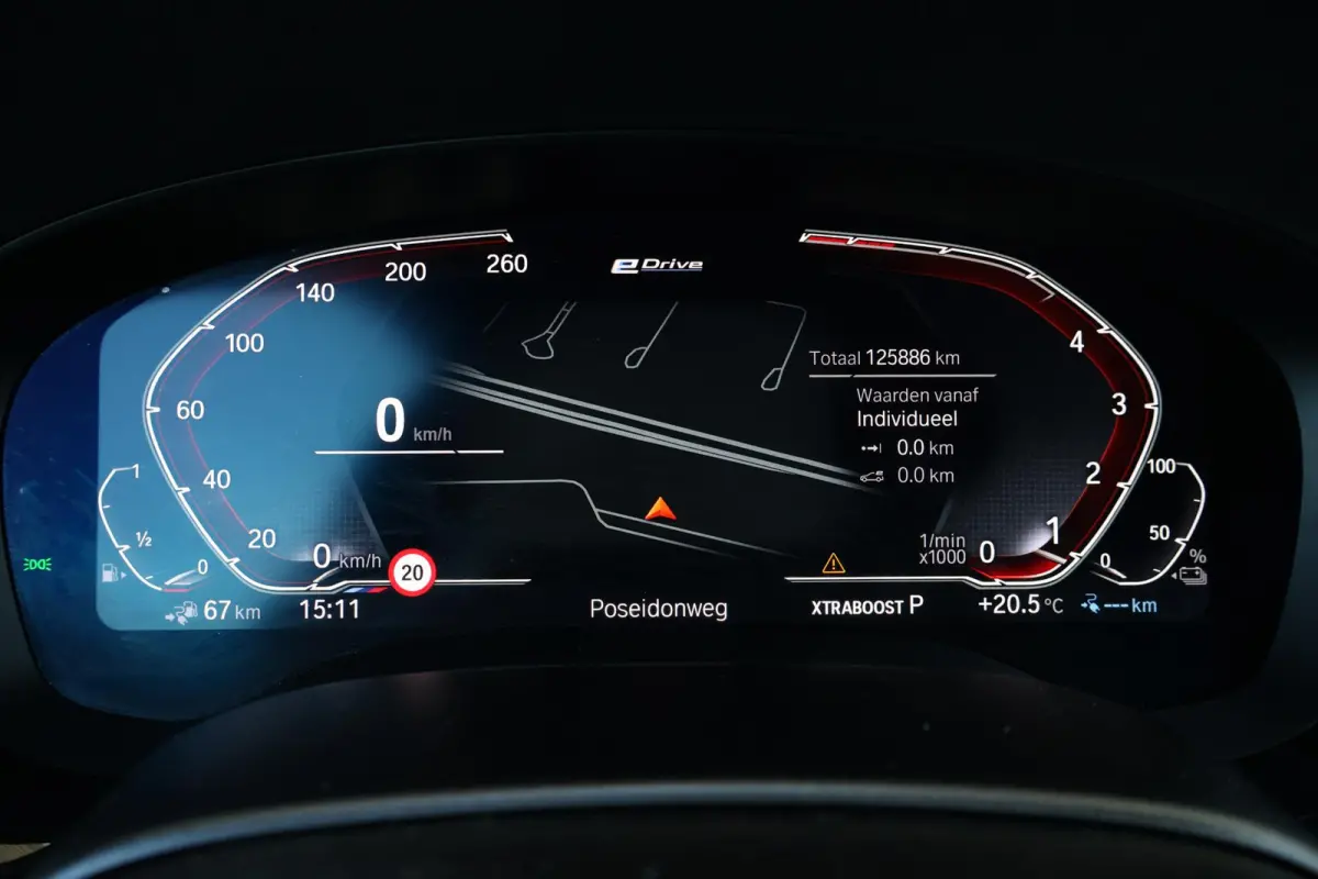 530e Business Edition Plus | SoH 92% | M-Sport Pakket | Trekhaak | Harman Kardon | Stuur & Stoelverwarming | Head-Up | Sportstoelen | Laserlight | Active Cruise |