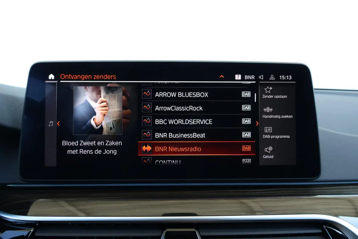 530e Business Edition Plus | SoH 92% | M-Sport Pakket | Trekhaak | Harman Kardon | Stuur & Stoelverwarming | Head-Up | Sportstoelen | Laserlight | Active Cruise |