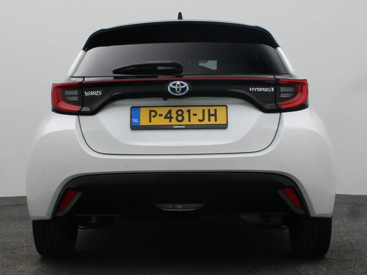 1.5 Hybrid Executive | Keyless Entry | Parkeercamera | Navigatie | CarPlay |