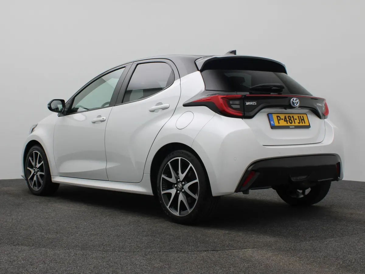 1.5 Hybrid Executive | Keyless Entry | Parkeercamera | Navigatie | CarPlay |