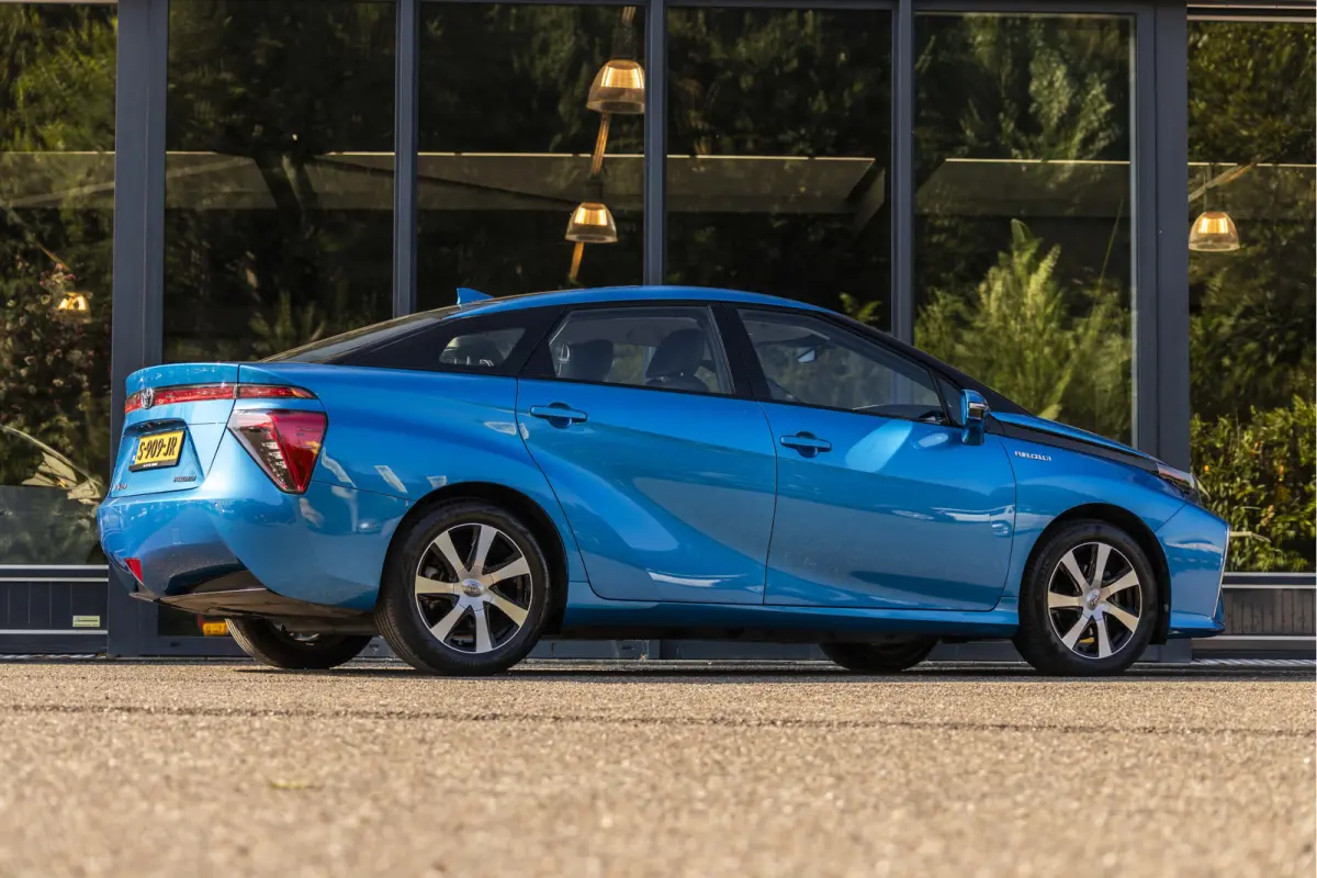 FCV Executive