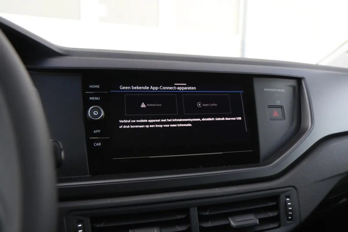 1.0 MPI 80pk Polo | App Connect | Parkeersensoren Achter | Airco