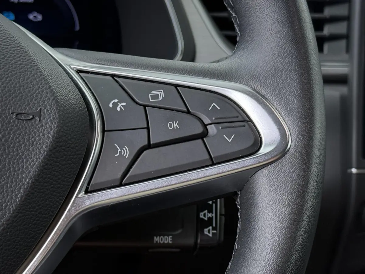 E-Tech Plug-in Hybrid 160 Intens | SoH 90% | Trekhaak | Parkeercamera | Navigatie |