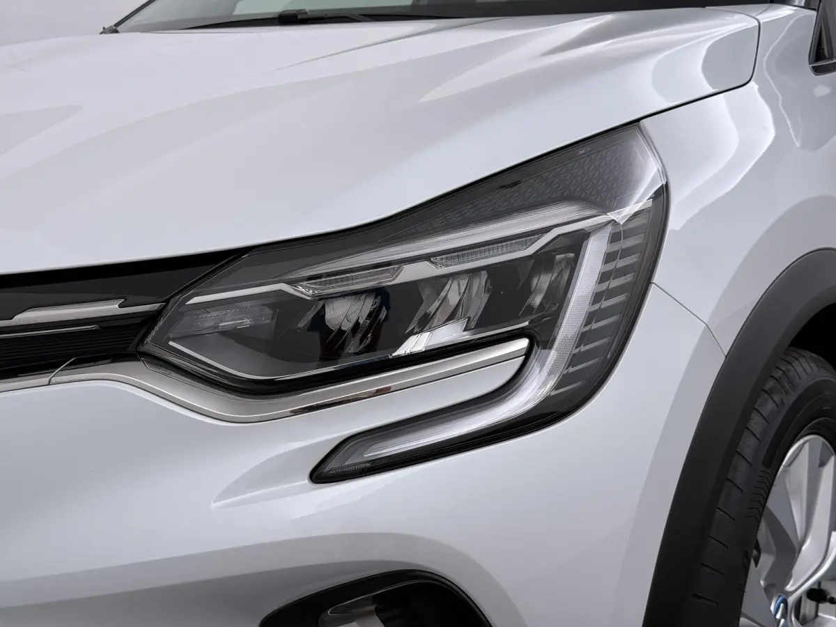E-Tech Plug-in Hybrid 160 Intens | SoH 90% | Trekhaak | Parkeercamera | Navigatie |