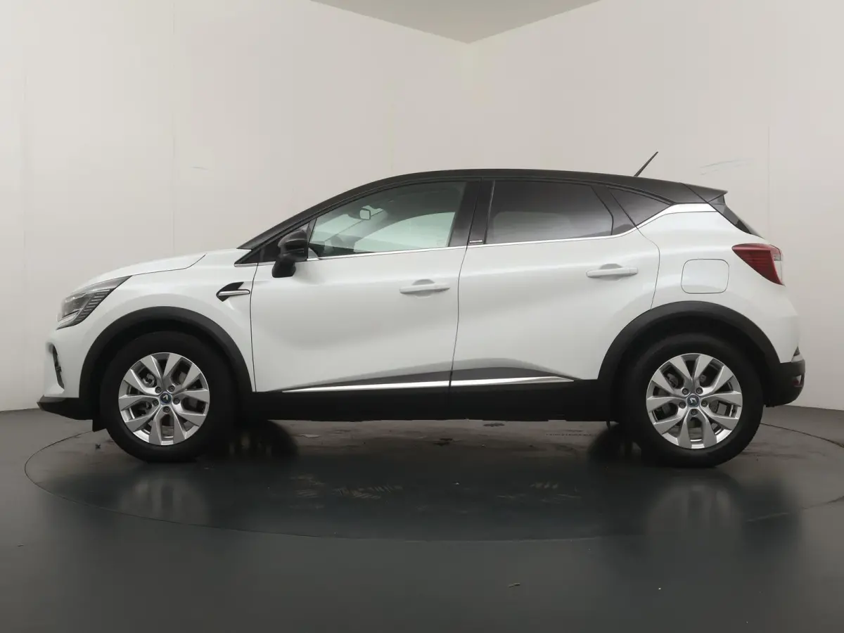 E-Tech Plug-in Hybrid 160 Intens | SoH 90% | Trekhaak | Parkeercamera | Navigatie |