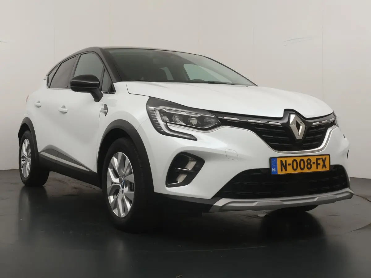 E-Tech Plug-in Hybrid 160 Intens | SoH 90% | Trekhaak | Parkeercamera | Navigatie |