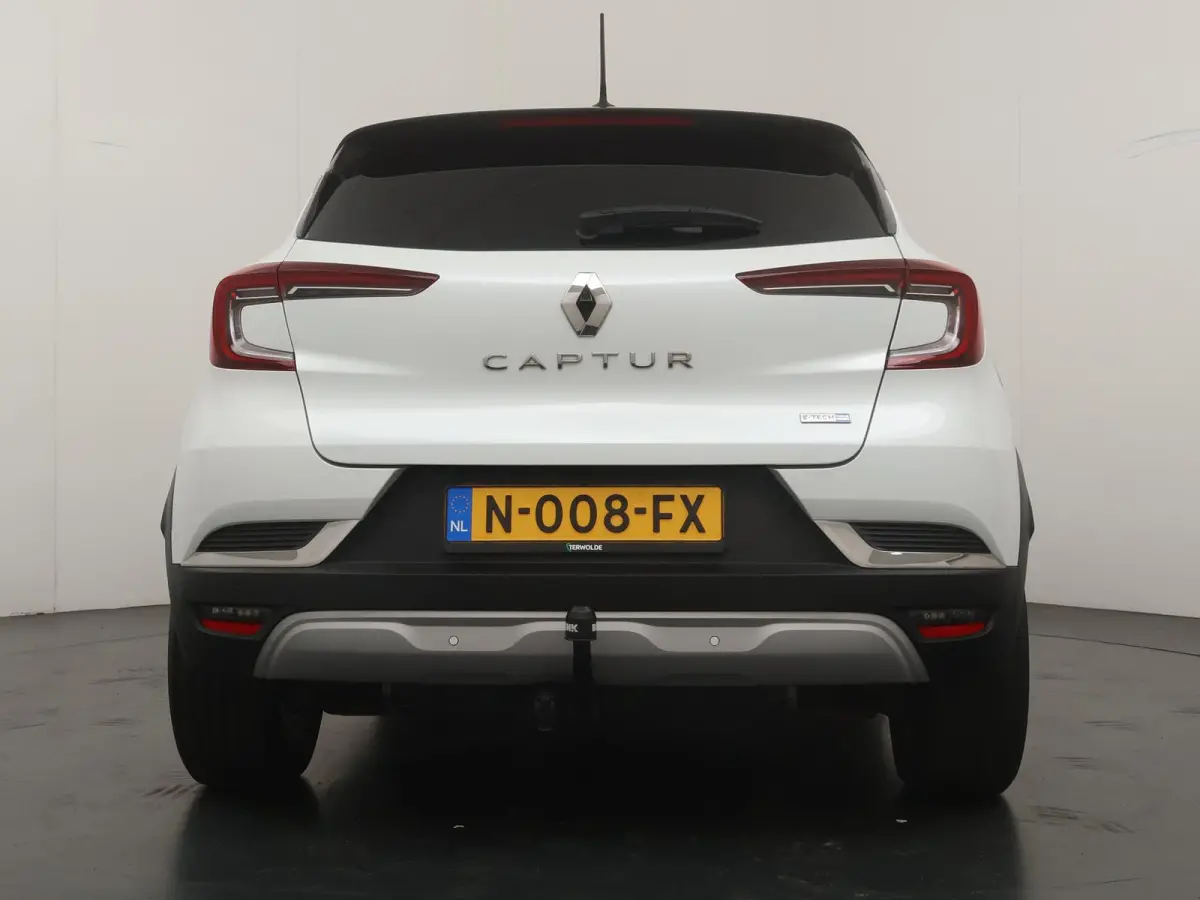 E-Tech Plug-in Hybrid 160 Intens | SoH 90% | Trekhaak | Parkeercamera | Navigatie |
