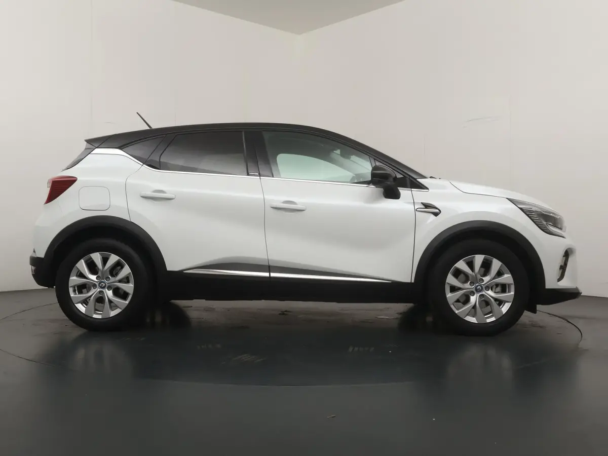 E-Tech Plug-in Hybrid 160 Intens | SoH 90% | Trekhaak | Parkeercamera | Navigatie |