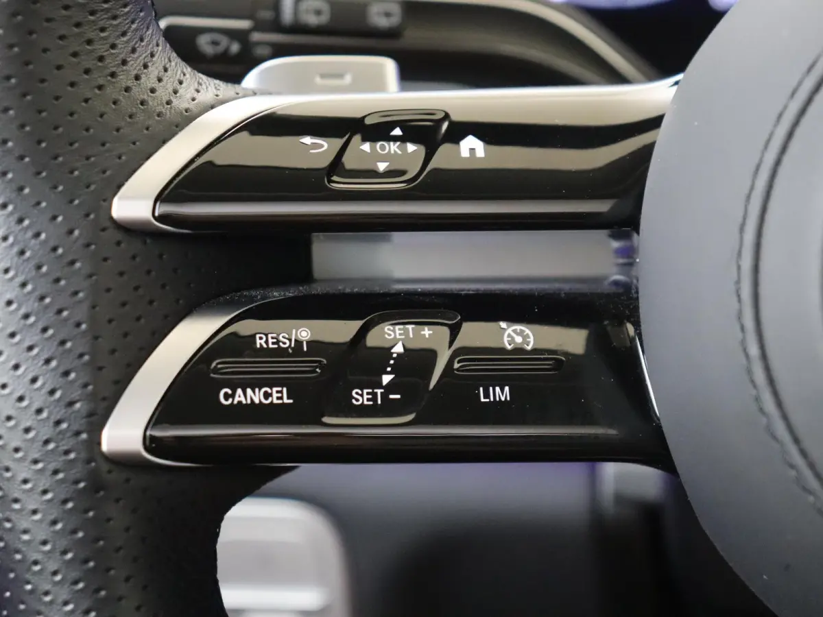 400 e 4MATIC AMG Line / Panoramadak/ Memory/ 21 inch/ AIRMATIC/ Burmester
