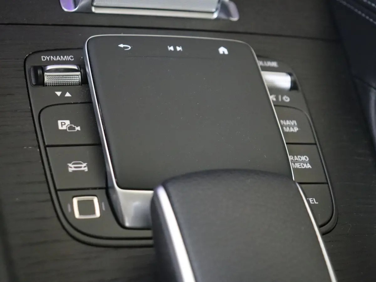 400 e 4MATIC AMG Line / Panoramadak/ Memory/ 21 inch/ AIRMATIC/ Burmester