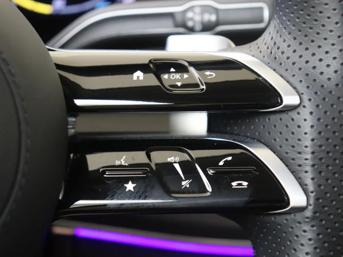 400 e 4MATIC AMG Line / Panoramadak/ Memory/ 21 inch/ AIRMATIC/ Burmester