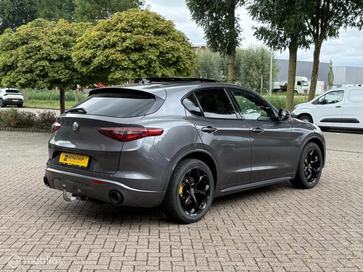 2.0 T AWD Veloce Panodak Leer Navi Carplay Camera Harman Kardon Trekhaak