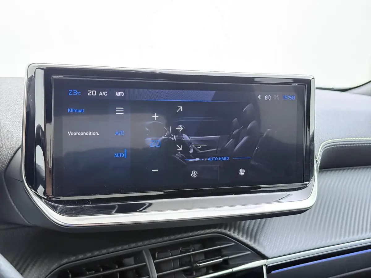GT Avantage 54 kWh 156pk | Accu 98% | Navigatie | 360 camera | Cruise control adaptief | Lichtmetalen velgen | Full LED koplampen | Keyless entry | Apple Carplay en Android auto draadloos