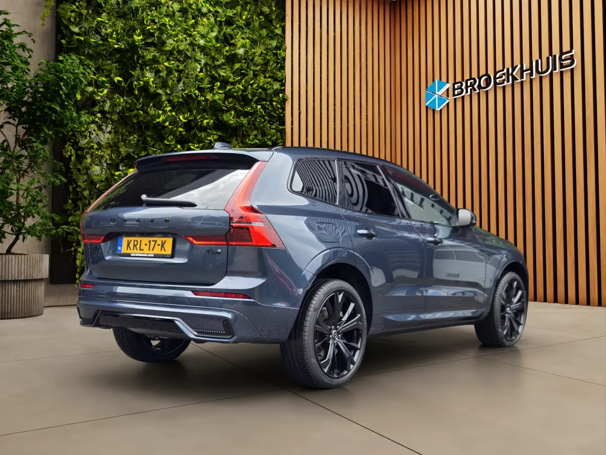 2.0 T6 Black Edition Recharge Plug-In Hybrid AWD | 360 Cam | Pano | HUD | Harman/Kardon | Pilot Assist