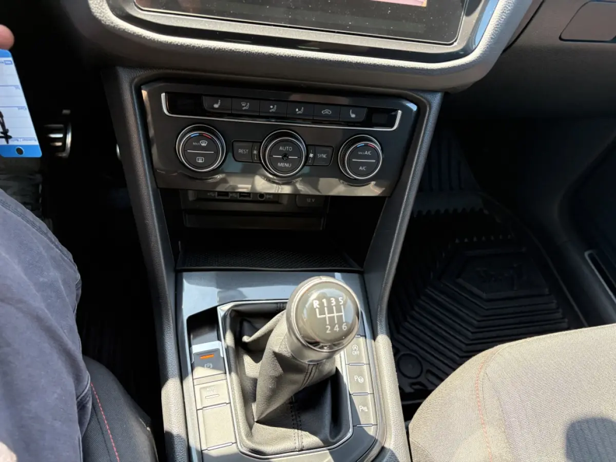 1.4 TSI R-Line | Trekhaak | 18 inch