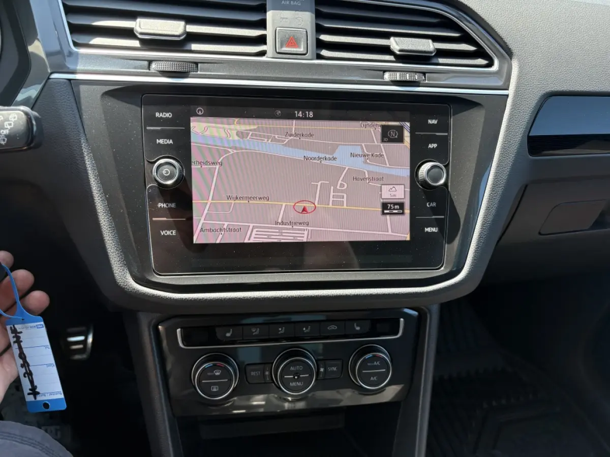1.4 TSI R-Line | Trekhaak | 18 inch