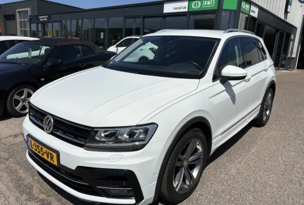 1.4 TSI R-Line | Trekhaak | 18 inch