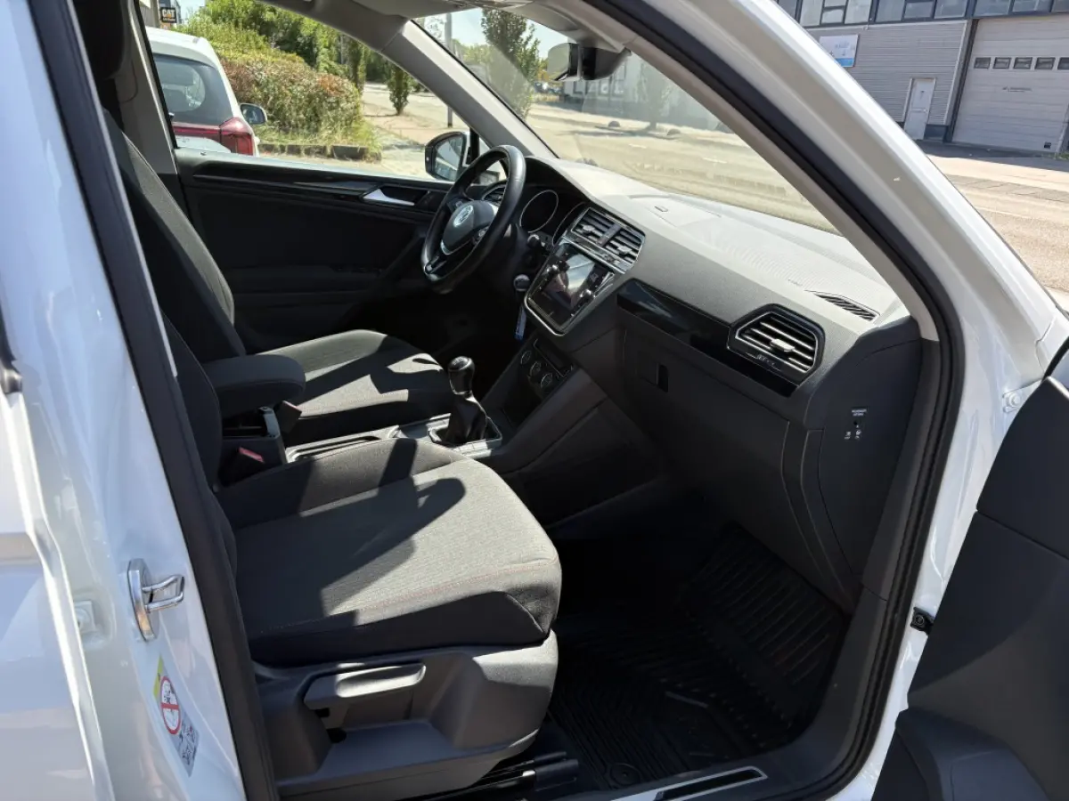 1.4 TSI R-Line | Trekhaak | 18 inch