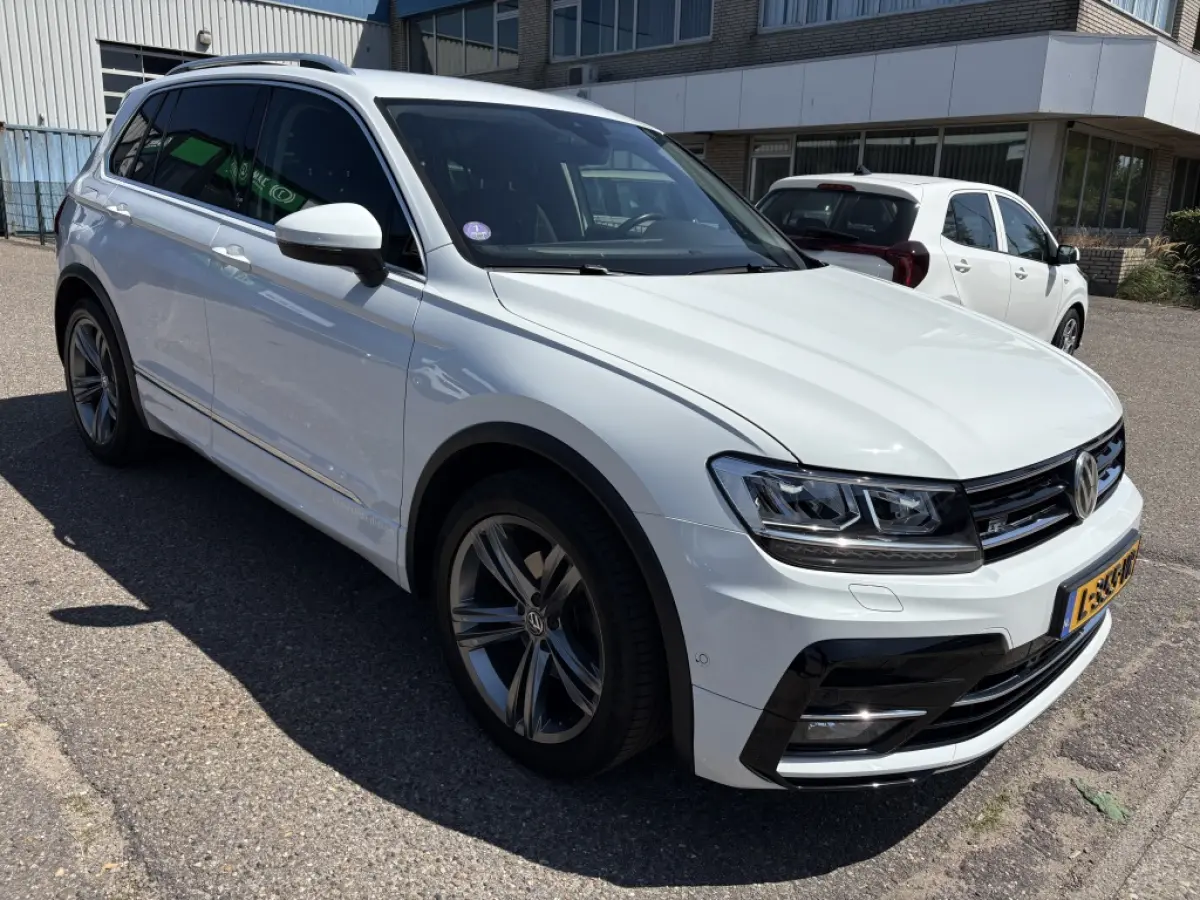 1.4 TSI R-Line | Trekhaak | 18 inch