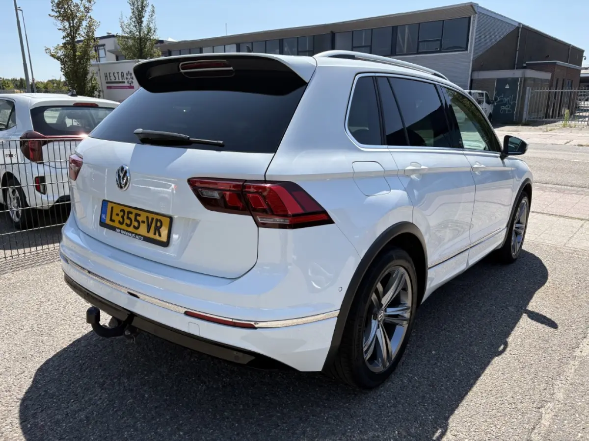 1.4 TSI R-Line | Trekhaak | 18 inch
